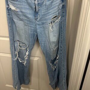 Baggy American Eagle Ripped Jeans